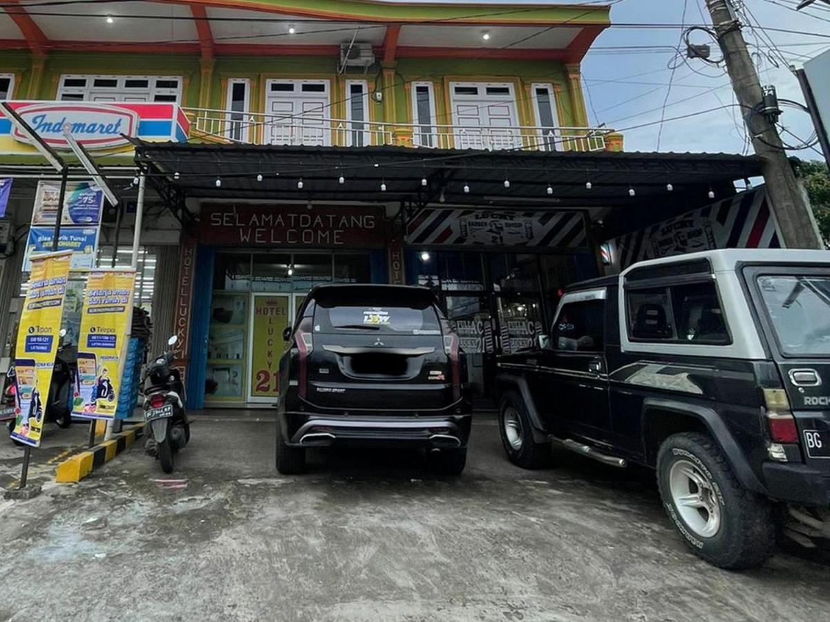 Hotel Lucky 21 Syariah Mitra Reddoorz Lubuklinggau Exterior foto